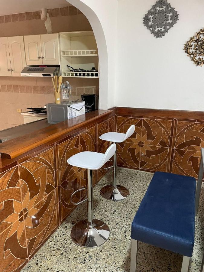 Casa Al Frente Del Pueblito Paisa Apartment Medellin Luaran gambar